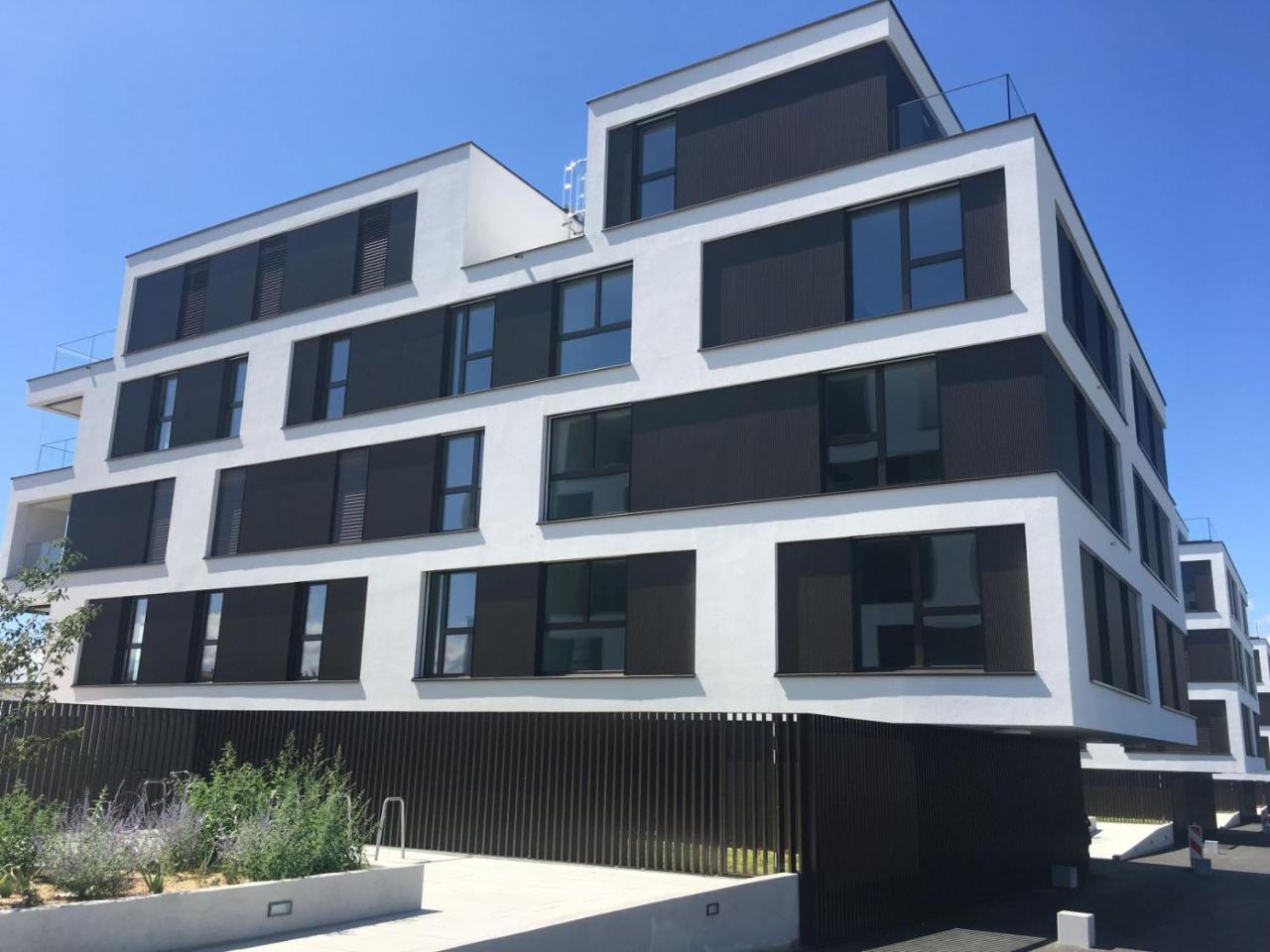 B&B Kelly Plus Lausana Exterior foto